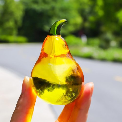 LONGWIN Mini Glass Pear Figurine - Elegant Crystal Paperweight for Home Kitchen Decor | Tabletop Centerpiece