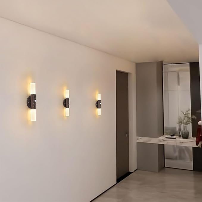 LED Motion Sensor Lights Battery Operated Wall Sconces Set of 2 Rechargeable Wireless Picture Art Light Magnetic 360° Rotation Corner Lamps for Gallery Stairway Vanity Living Room Bedroom