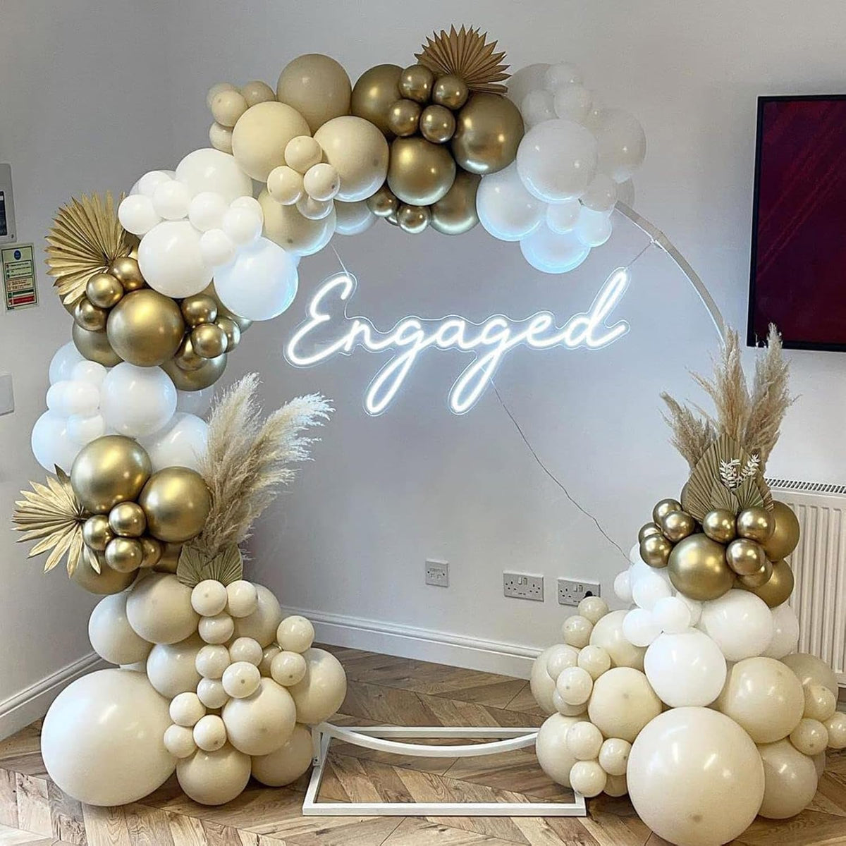 PartyWoo Pearl Beige Balloons - 50pcs 12 Inch Off White Latex Helium Balloons for Weddings & Events