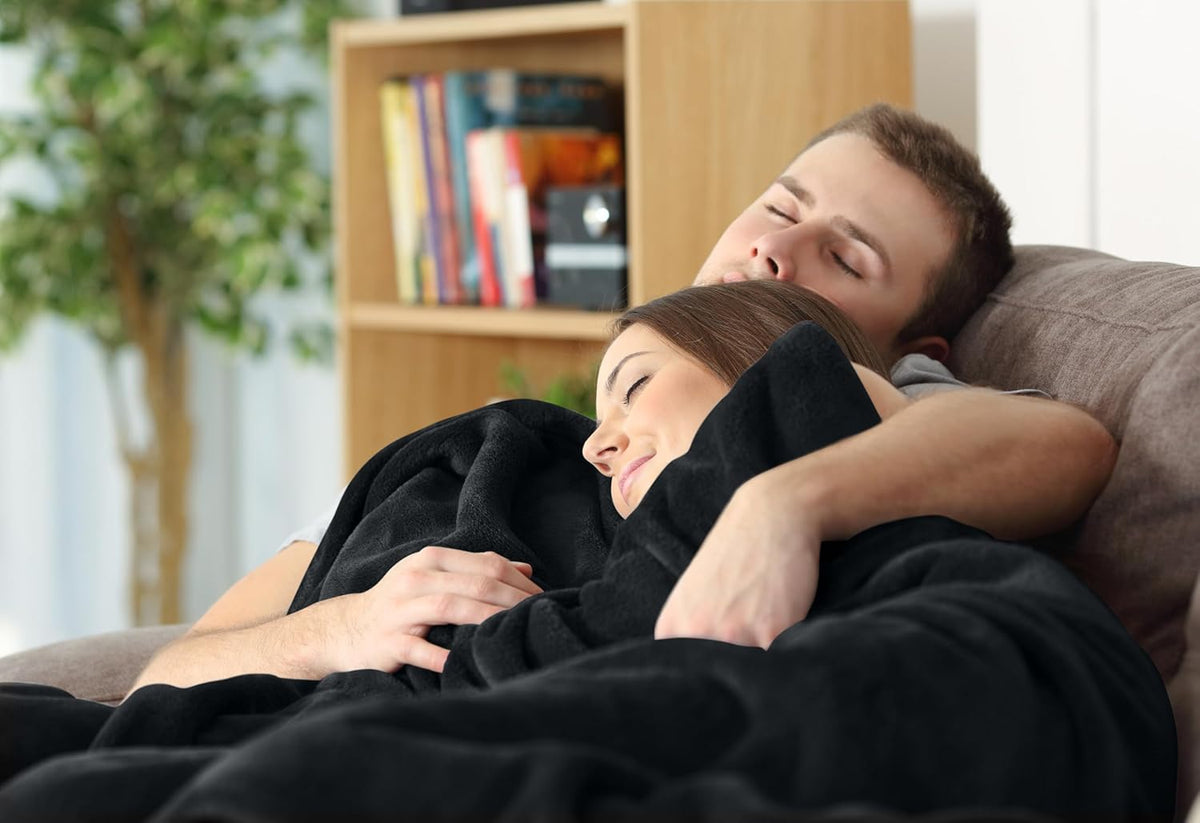 Utopia Bedding Fleece Blanket - King Size Black (90x102 Inches) | Ultra Soft, Warm & Cozy All-Season Decor