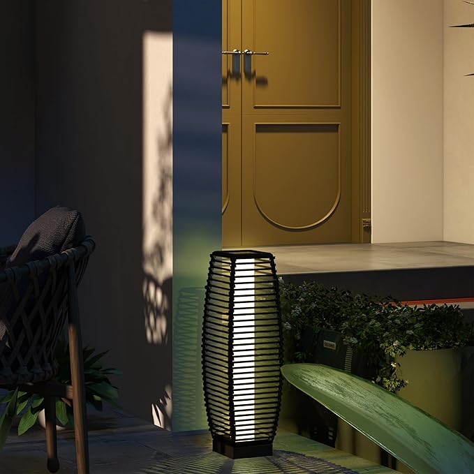 Outsunny Solar Floor Lamp, Outdoor Rattan Garden Lantern Pathway Light & Decorative Driveway Lighting with Auto On/Off LED Lights for Porch, Yard, Lawn, Courtyard, Deck, Black