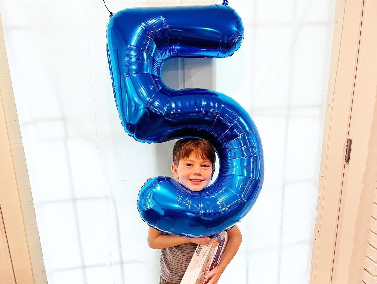 Number 24 Balloon by [Brand Name] - 40-Inch Navy Blue Birthday Decoration for 24th Celebration