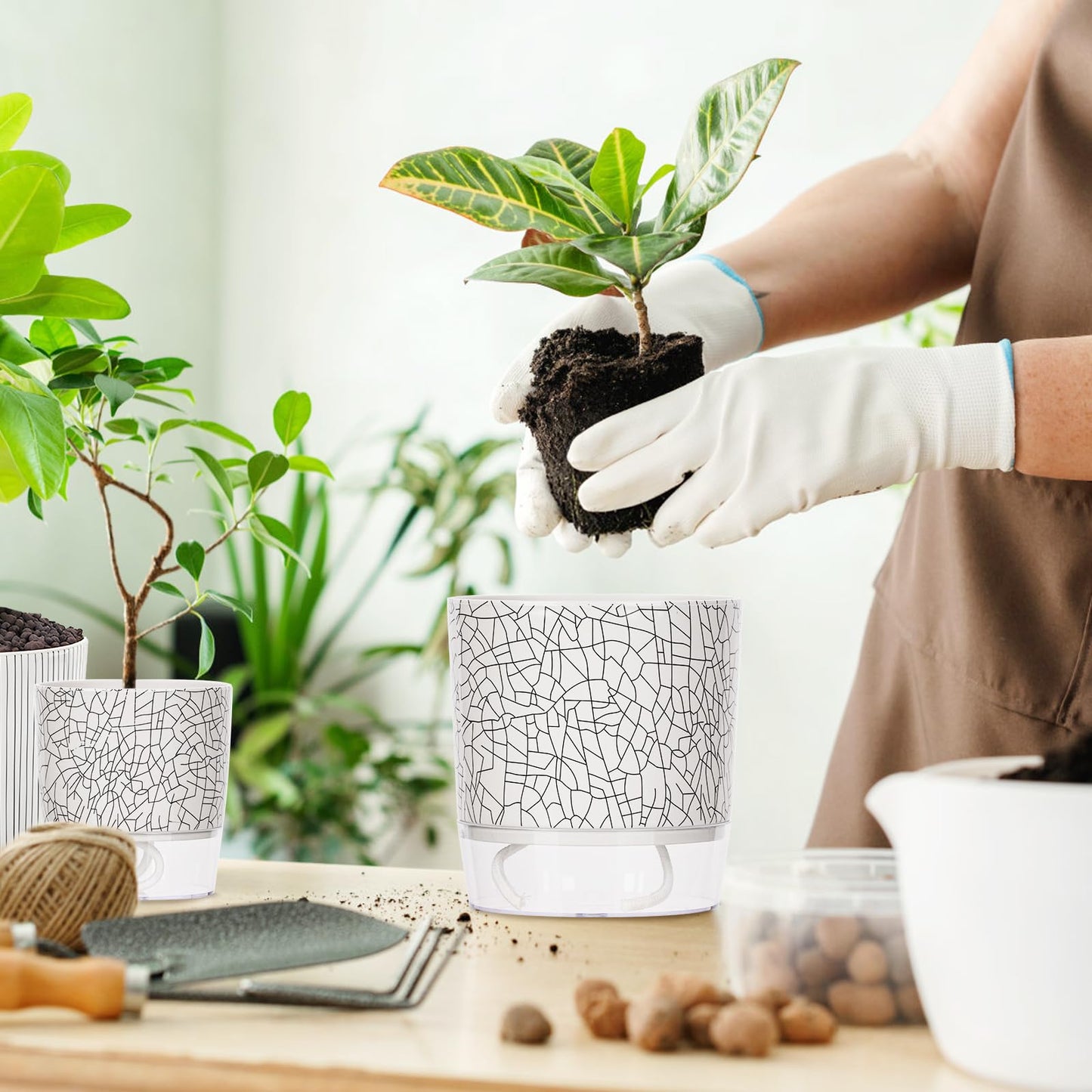 Samhe 6 Pack Self Watering Pots for Indoor Plants, 4+5.5+6.3 Inch Self Watering Plant Pots Set, Flower Pots with Wick Rope and Reservoir for African Violet, Spider Plant, Orchid - Crack Texture