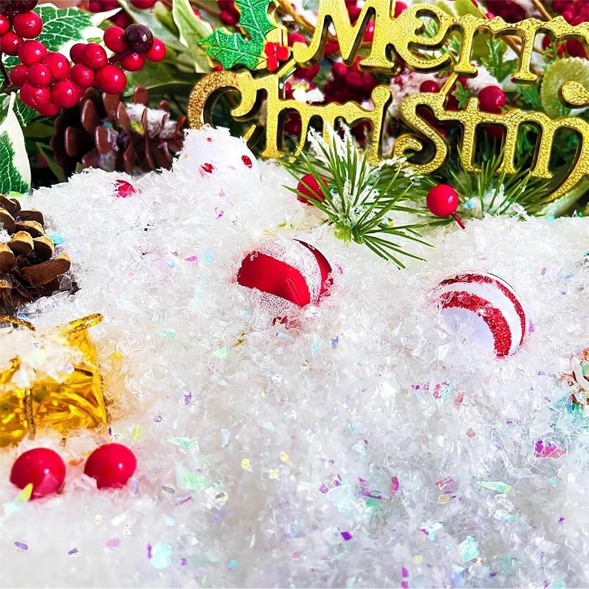Skiennix 50g Fake Snow Decoration - Sparkly White Faux Snowflakes for Christmas Party Decor