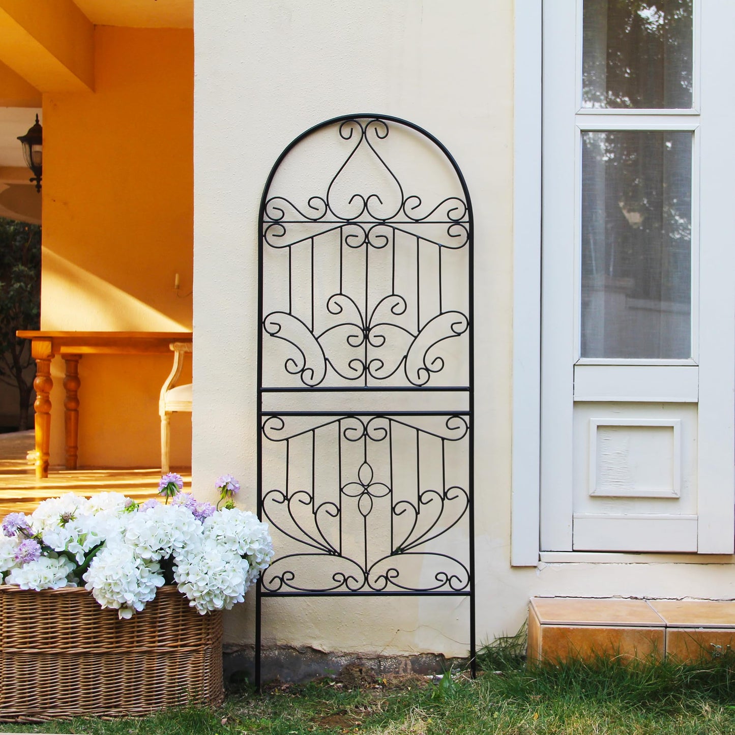 SCENDOR Trellis for Climbing Plants 59" H x 22" W Metal Unique Design Decorative Garden Structure Weather-Resistant Lattice Outdoor Decor Flowers Roses Vine Ivy Clematis Black Coating 1 Pack