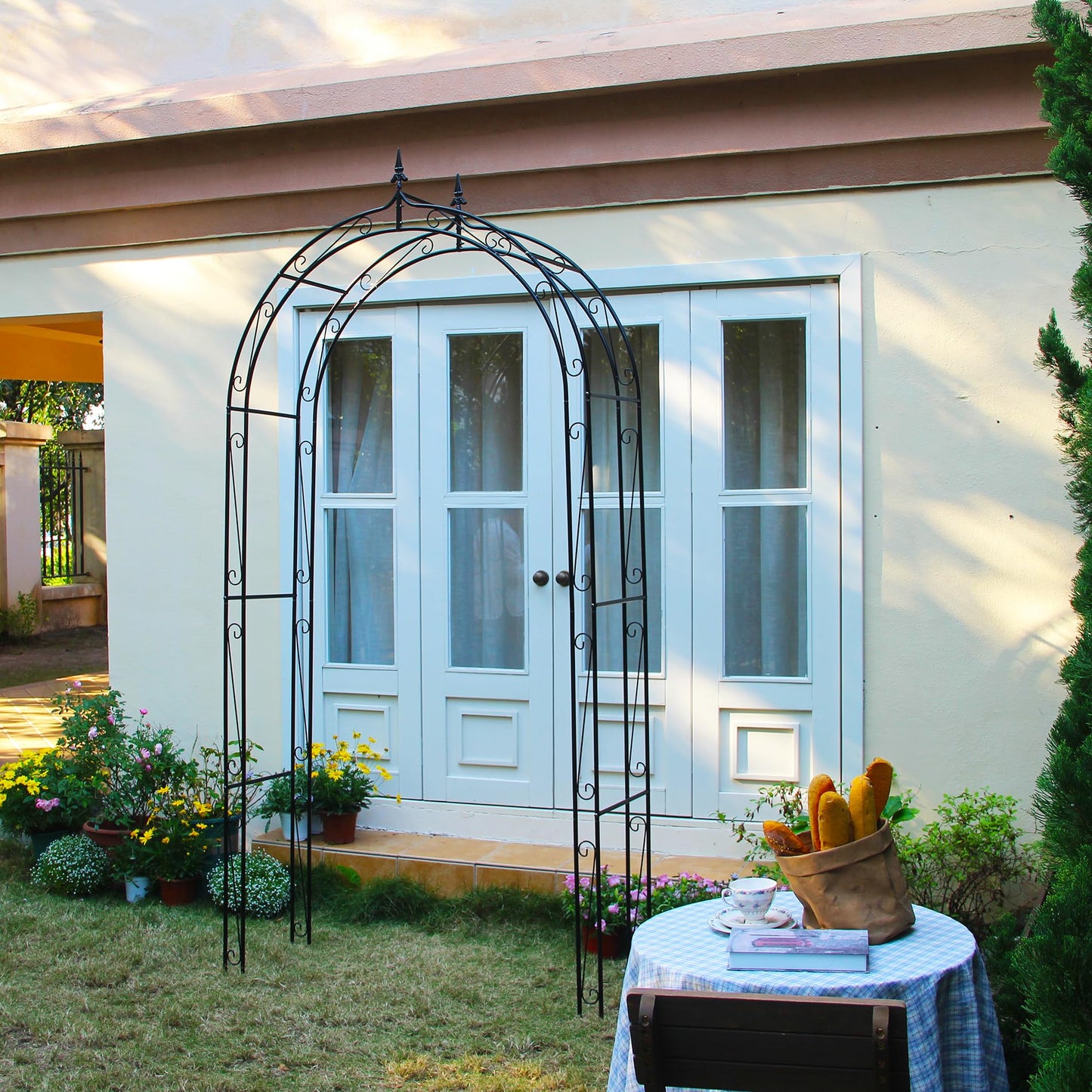 SCENDOR Garden Arbor Arch 98.4" H x 46.5" W, Heavy Duty Iron Archway Decorative Structure Stand Trellis for Climbing Rose Vines Plant Wedding Ceremony Party Outdoor Decor Black