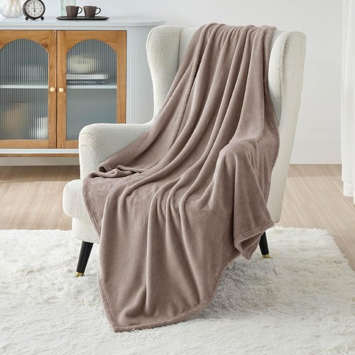 Bedsure GentleSoft Fleece Blanket - Lightweight Plush Cozy Twin Size in Mocha Brown, 60x80 Inches